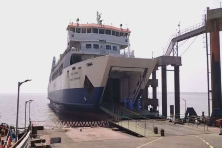 Ghogha RORO Ferry Service 3 મહિનાના મેઈન્ટેનન્સ પછી આવતીકાલથી ભાવવધારા સાથે ફરી શરૂ થશે