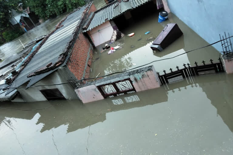 heavy rain in rudrapur