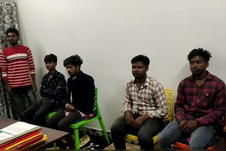 seven accused of gangrape arrested in gumla