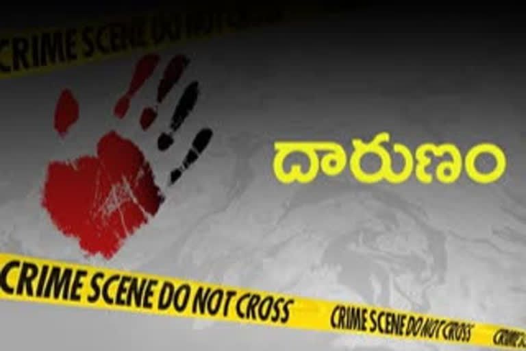 మద్యం మత్తులో ఉరివేసుకోని ఇద్దరు మృతి!