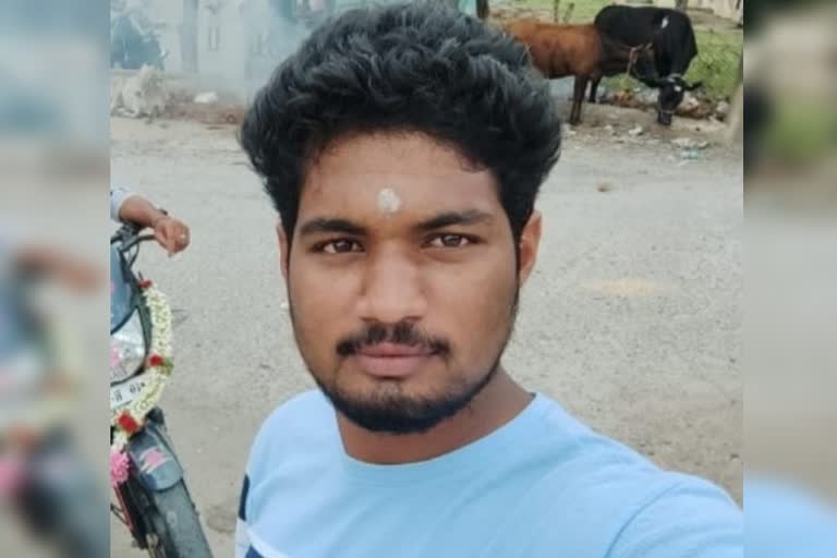 young man died by snake bite