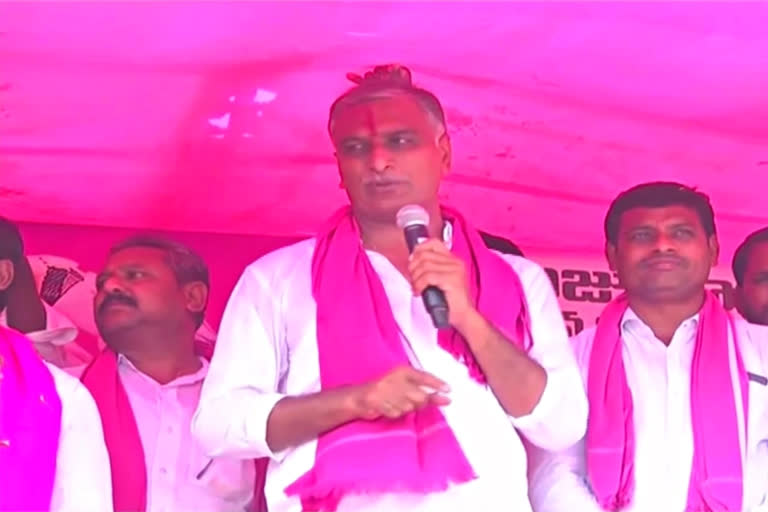 Harish rao: 'ఎన్నికల తర్వాత ఈటల భాజపాలో ఉంటడని అనిపిస్తలేదు'