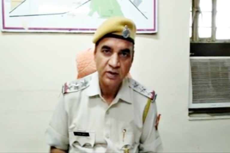 UP Police, sweeper dies in police custody