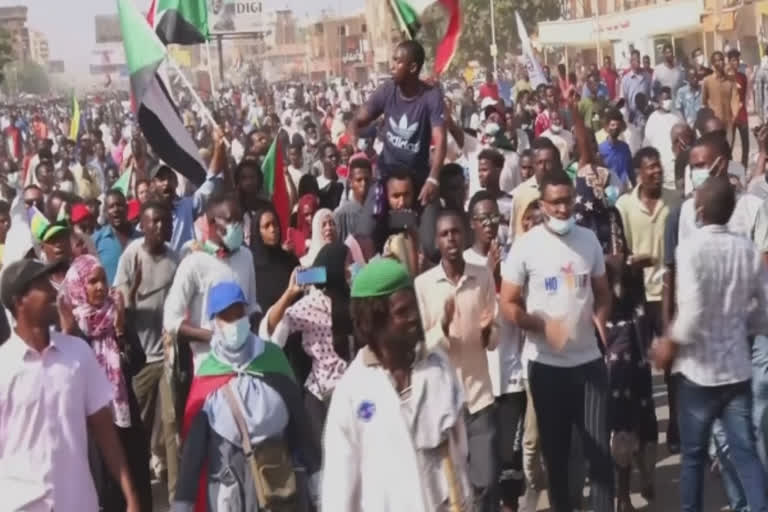 Thousands rally in Sudan to demand civilian rule