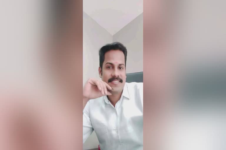 Murder  കുത്തേറ്റ് ചികിത്സയിലായിരുന്നയാൾ മരിച്ചു  Man stabbed to death in clash at kollam  കൊട്ടാരക്കര സ്വകാര്യ ആശുപത്രി  : ആംബുലൻസ് ഡ്രൈവർമാർ തമ്മിലുണ്ടായ സംഘർഷം  തിരുവനന്തപുരം മെഡിക്കൽ കോളജ്  കൊല്ലം മെഡിസിറ്റി  രാഹുൽ  പൊലീസ്