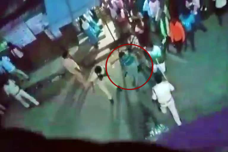 Video of clash between police public goes viral in dhanarua patna