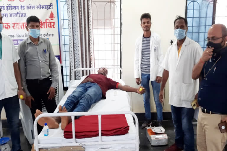 Organized blood donation camp in Dantewada