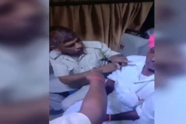Barmer news, police constable slapping