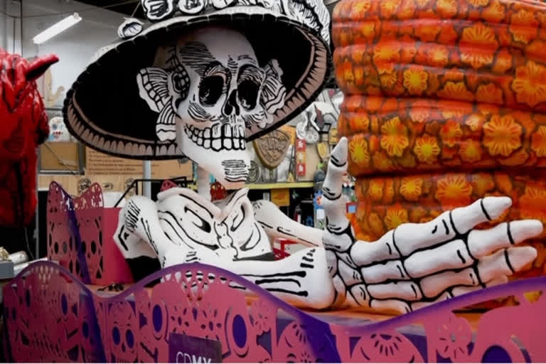 Mexico City prepares for Day of the Dead parade