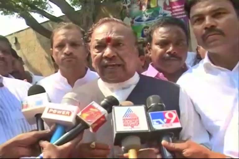 minister Eshwarappa reaction for siddaramaiah statement