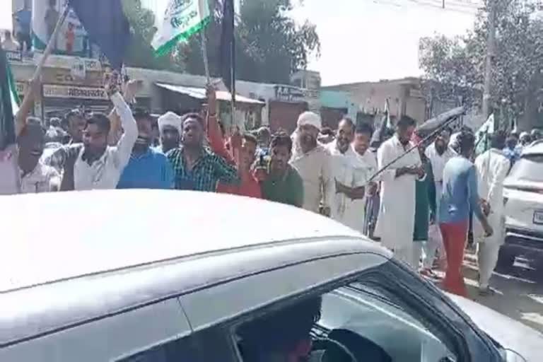 llanabad-byoll-farmers-opposed-dushyant-chautala