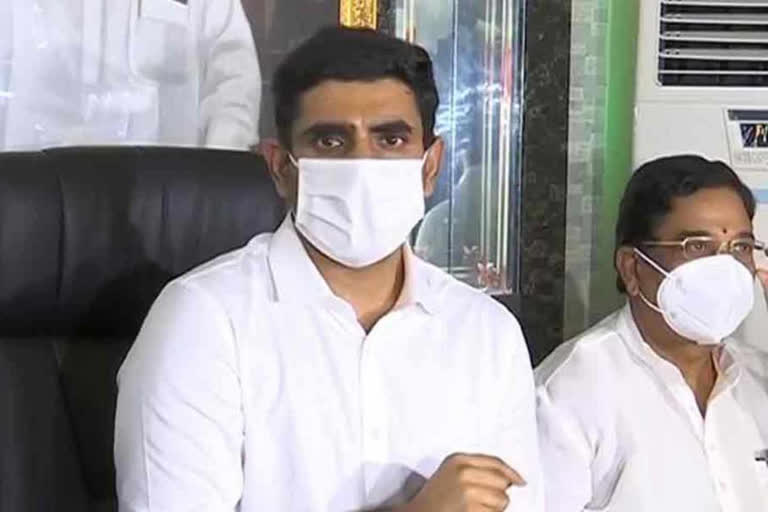 NARA LOKESH TWEETED ON POLICE CASES OVER SOCIAL MEDIA