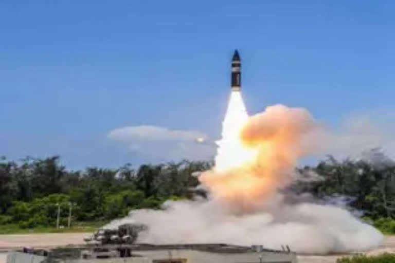 India successfully tests Agni-5 ballistic missile