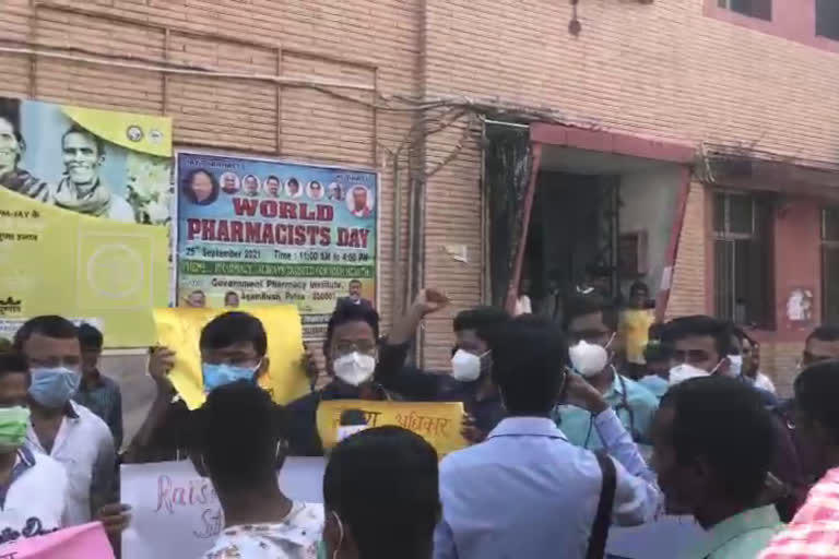 Second day of the strike of Junior Doctors in Bihar