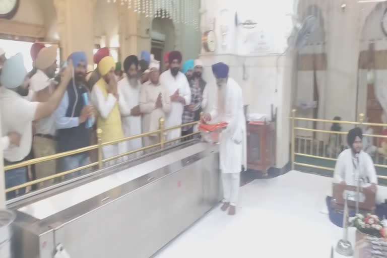 ਸ਼੍ਰੋਮਣੀ ਕਮੇਟੀ ਮੈਂਬਰ ਨੇ ਚੰਨੀ ਨੂੰ ਸੌਂਪਿਆ ਮੰਗ ਪੱਤਰ