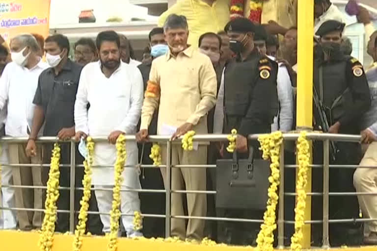 chandrababu fires on ycp in kuppam tour