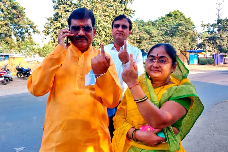 BJP candidate casts his vote