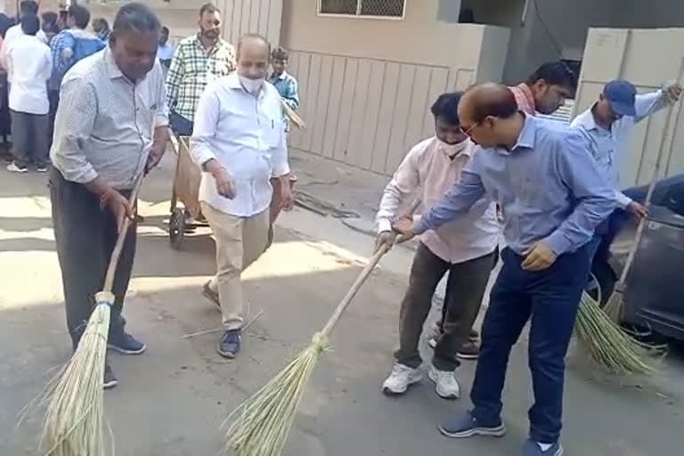 BJP leaders demonstration