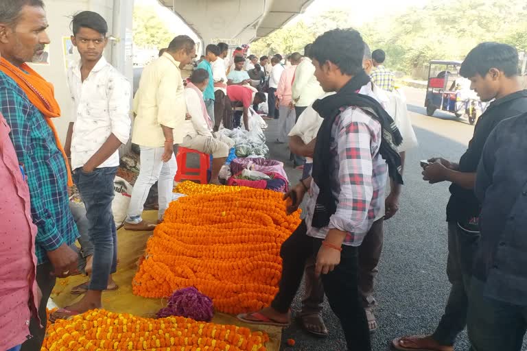 Flowers Market