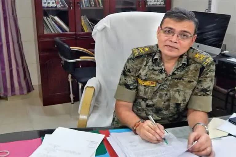 IG Durg Range Vivekananda Sinha