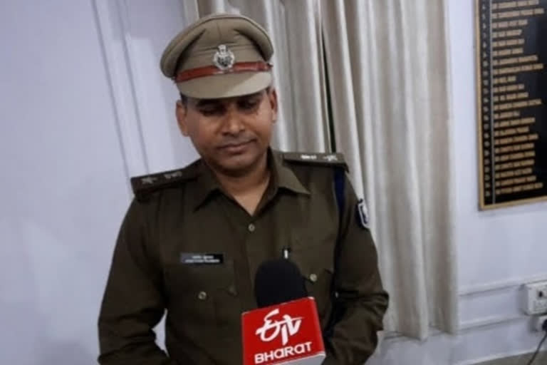 एसपी ने 9 पुलिसकर्मियों को किया सस्पेंड