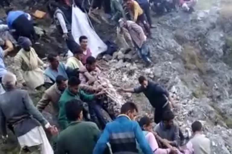 11 people died in a road accident at vikasnagar dehradun