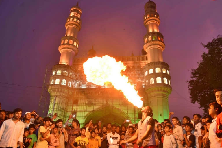 Ek Shaam Charminar ke Naam