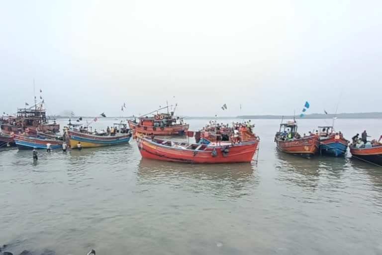 boat capsize at digha