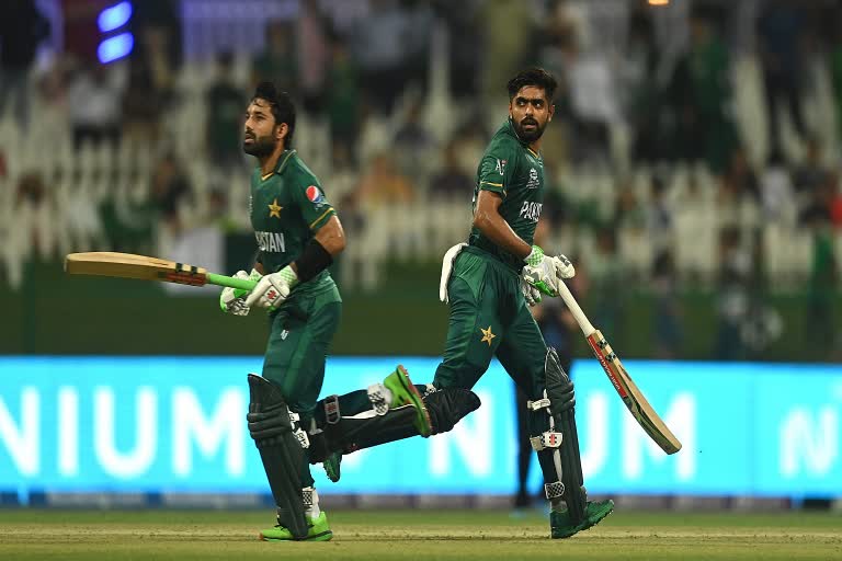 T20 World Cup: Babar, Rizwan help Pakistan to 189/2