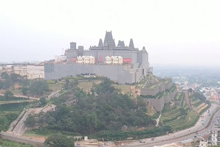 Yadadri Temple