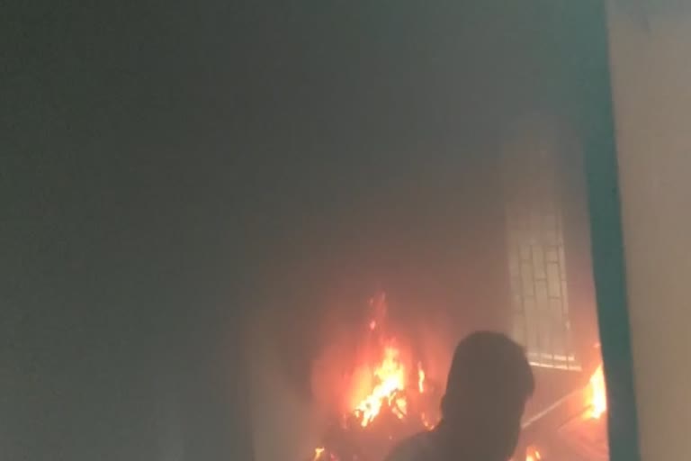 fire-incident-in-mathgharia-guwahati