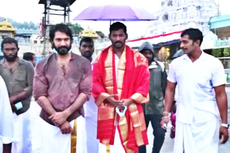 Hero Vishal Visit Tirumala: 'పునీత్​ మరణం తీరని లోటు.. ఆ పిల్లల బాధ్యత ఇకపై నాది'