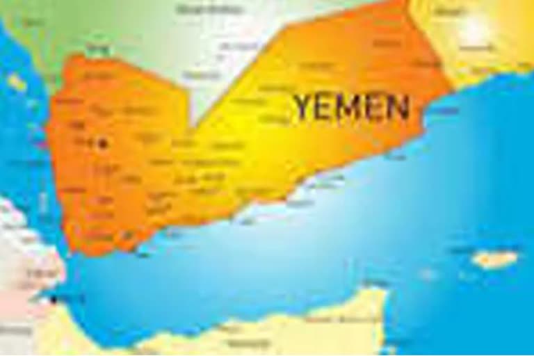 Houthi rebels seize government military base in Yemen