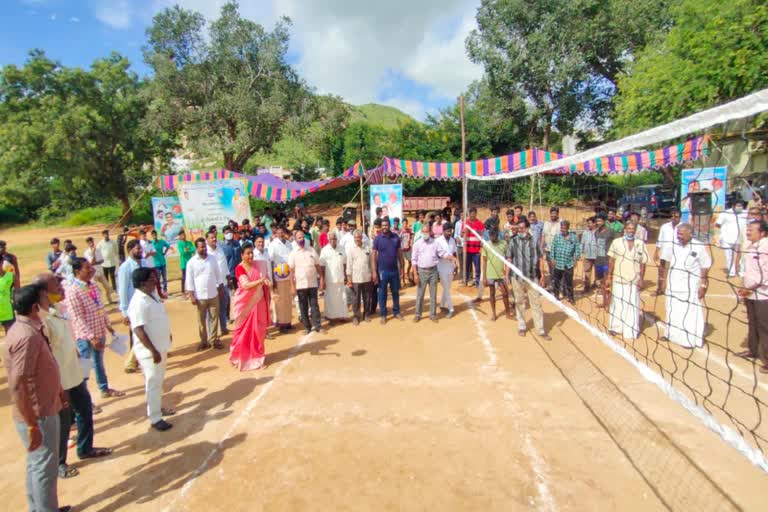 nagari-mla-roja-started-volleyball-compettitions