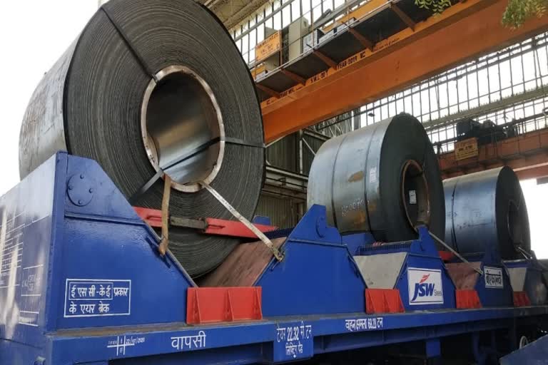 Record freight from the Bangalore section of the Southwest Railway