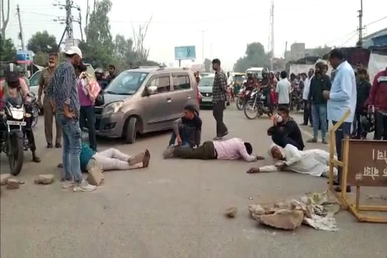 भरतपुर में फायरिंग , पिता-पुत्र की मौत, firing in bharatpur