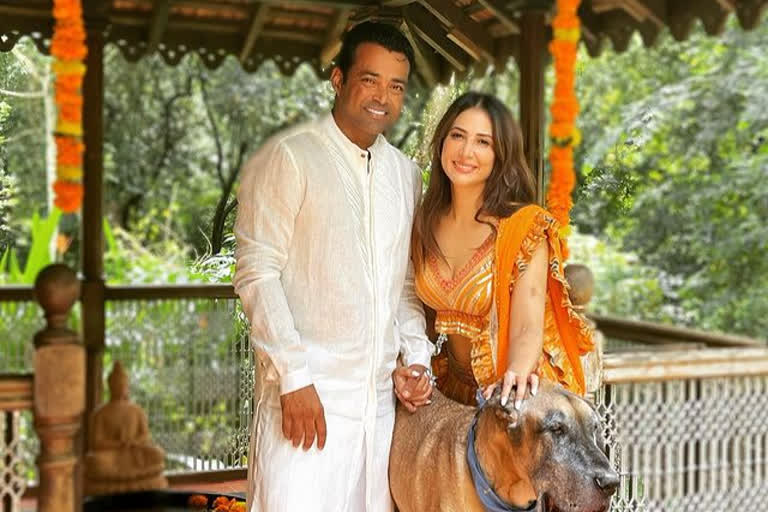 kim sharma leancer paes love story