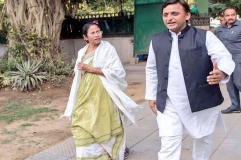 Akhilesh takes a leaf out of Mamata's book on poll strategy