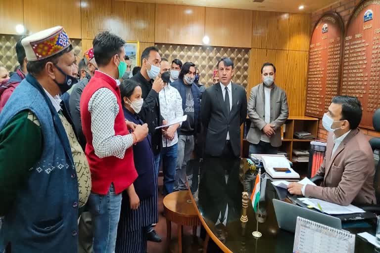 Villagers submitted complaint to DC Kullu