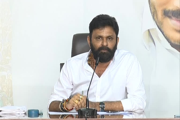 minister-kodali-nani-fires-on-bjp-and-tdp