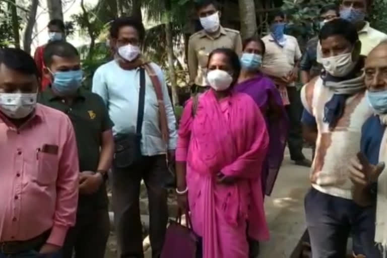 more-than-50-people-sick-with-diarrhea-in-west-medinipur