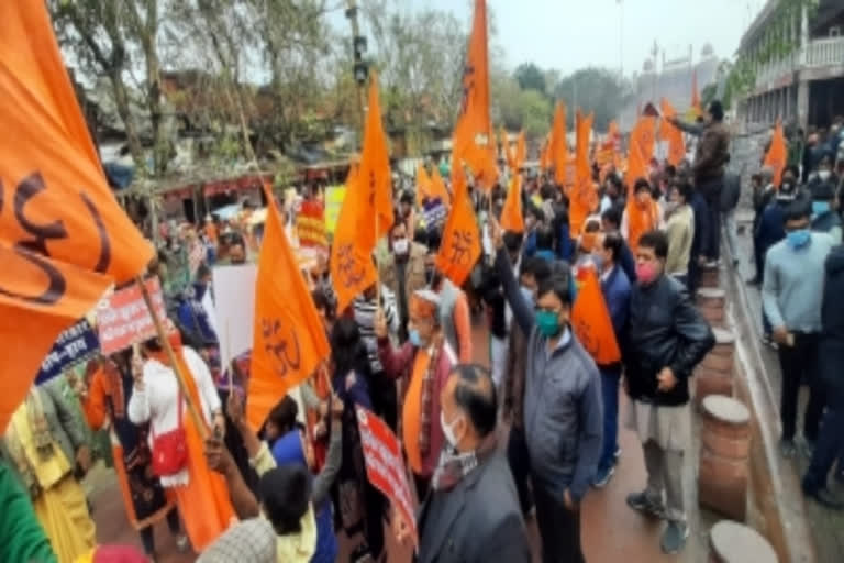 Hindu activists