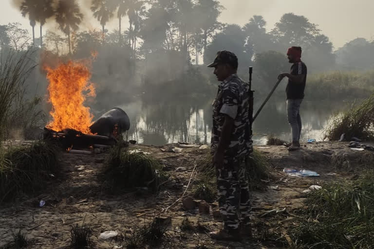 जहरीली शराब को लेकर पूर्वी चंपारण में ताबड़तोड़ छापेमारी