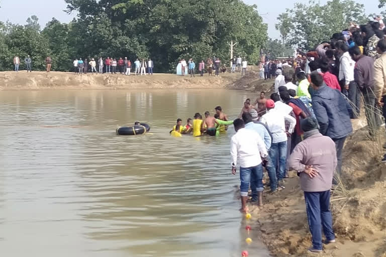 Youth dies by drowning in pond