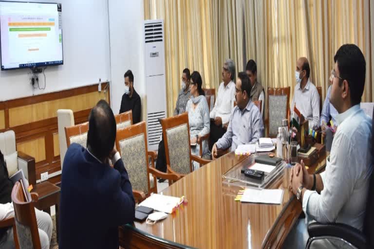 deputy-cm-chautala-directed-to-labor-department-upload-information-hum-portal