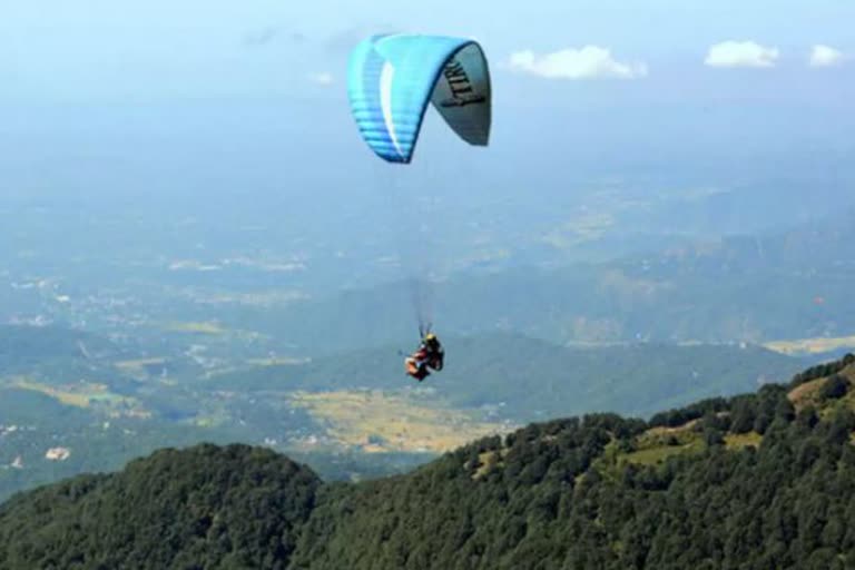 Paragliding festival