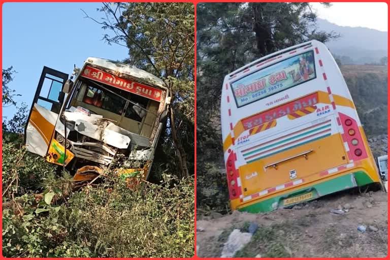 himachal gujrat tourist bus who going from manali to dharamshala accident at baijnath kangra