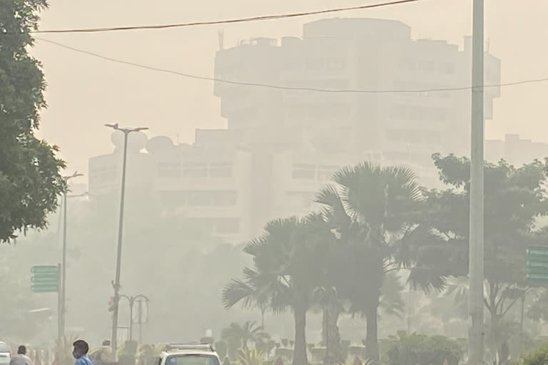 Delhi Pollution at hazardous level