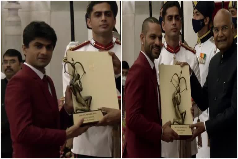 Cricketer Dhawan & Suhas recives Arjun award