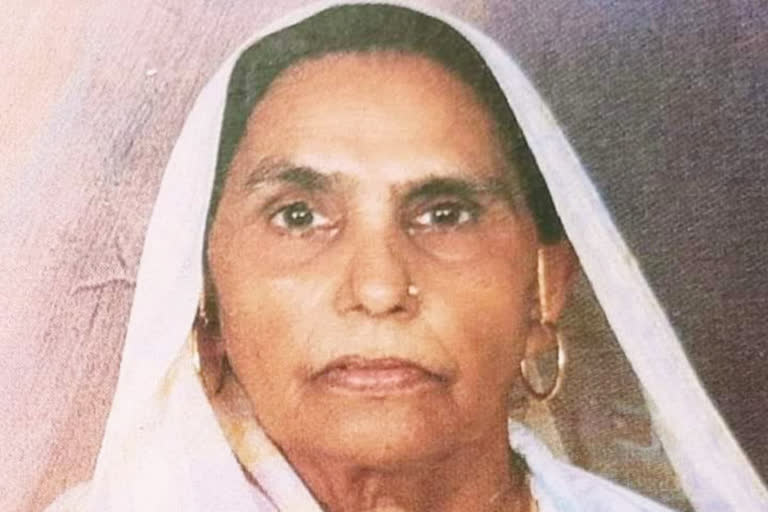 Mayawati's mother dies at 92